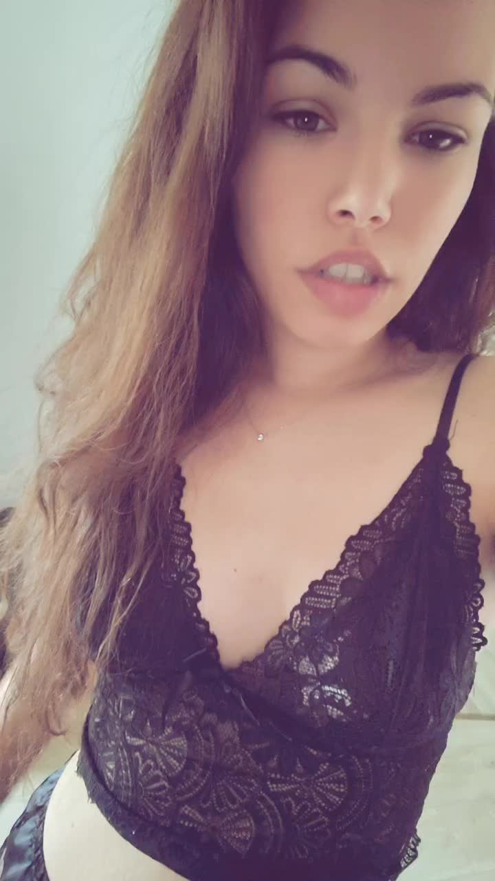 @Angelina_E&T66
