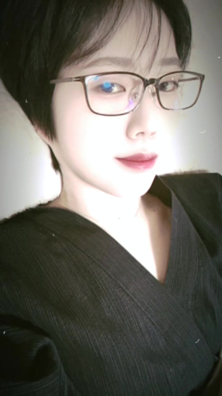 @倫