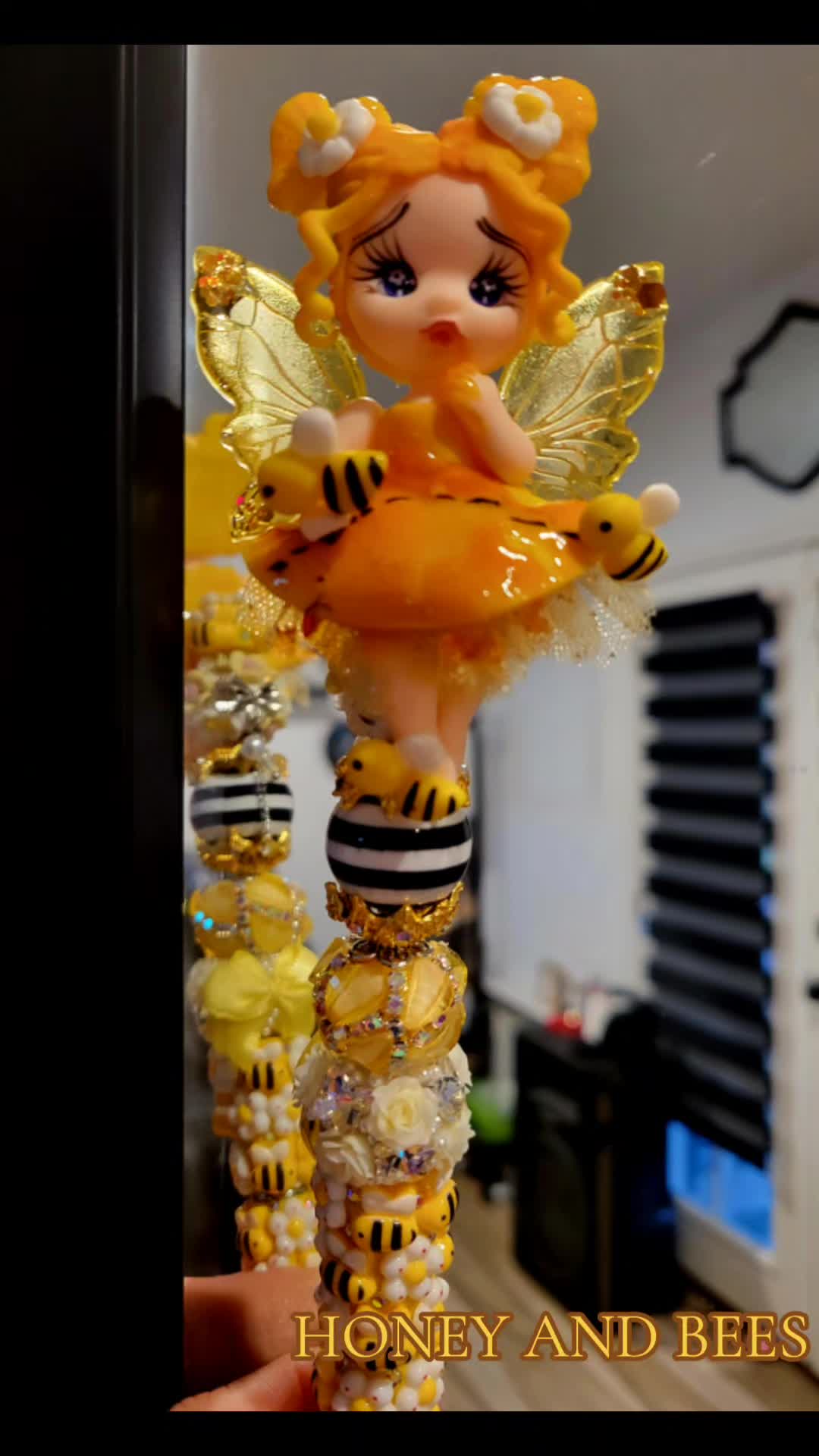 @No Mames Plumas y Mas