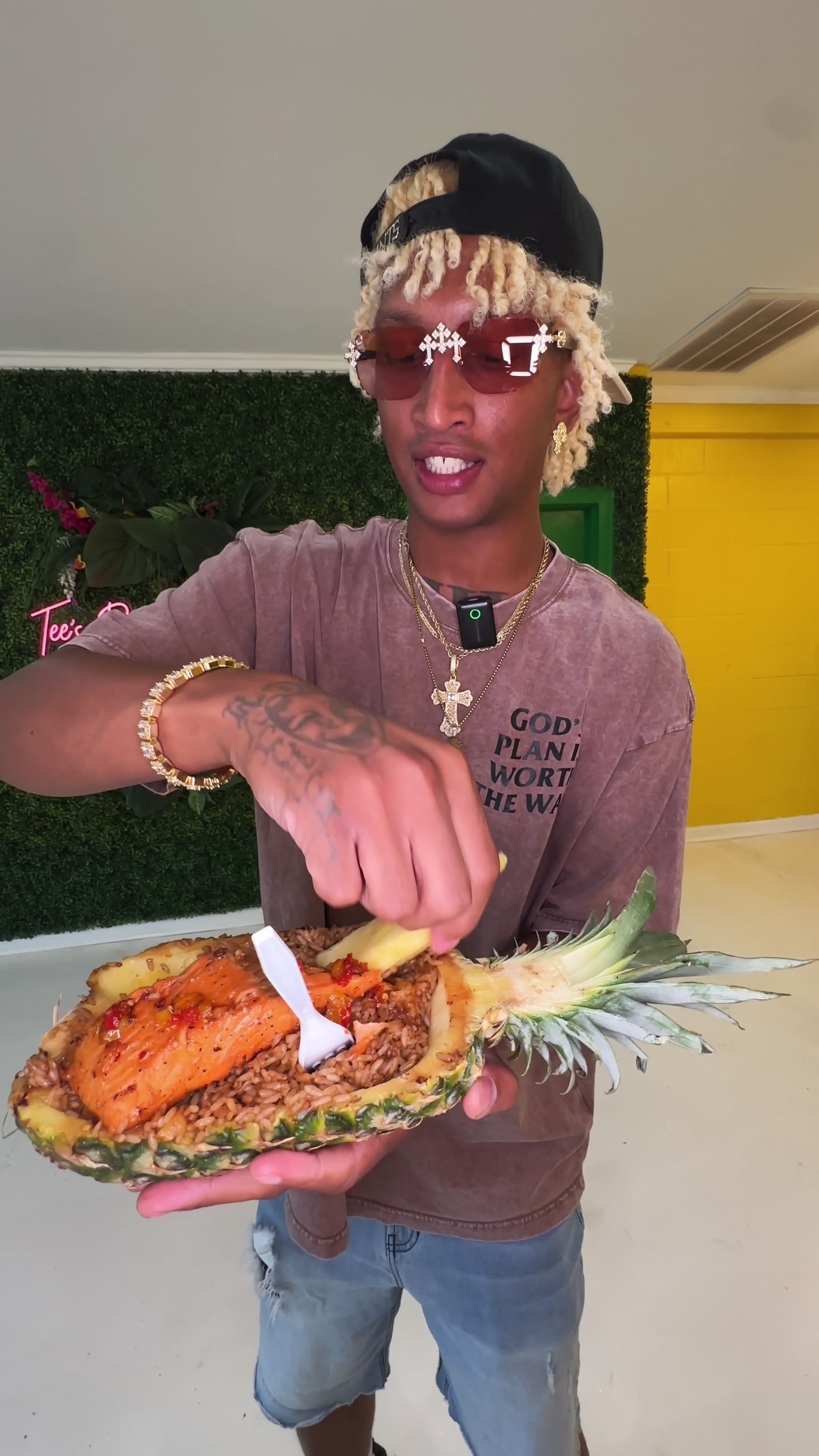 @KrazyBlondeboy