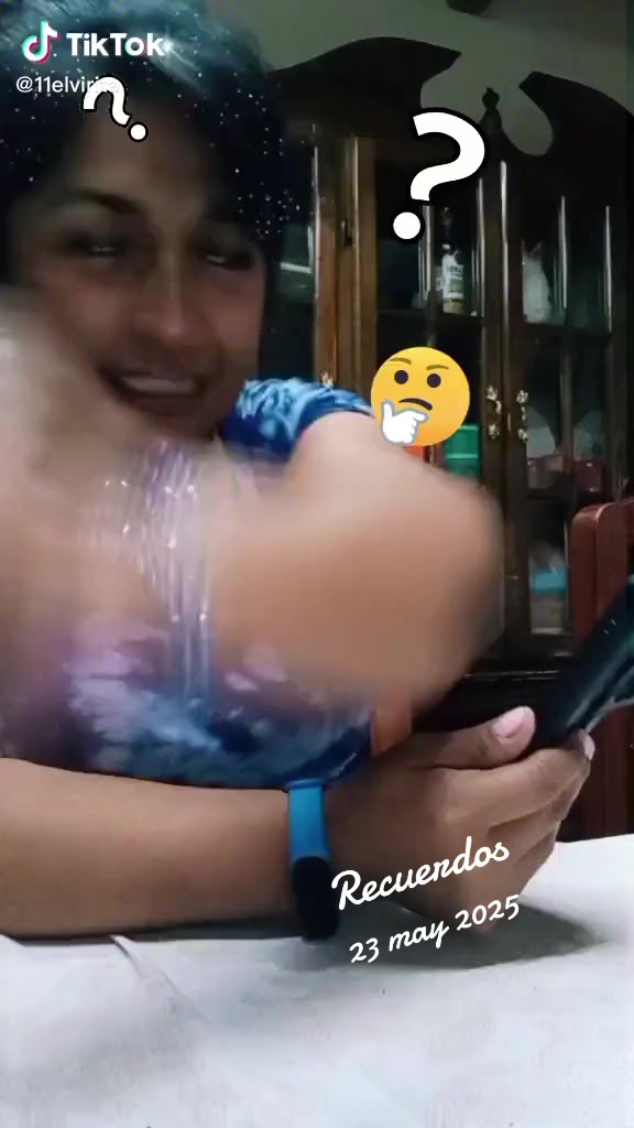 @elvirita la pueblerina