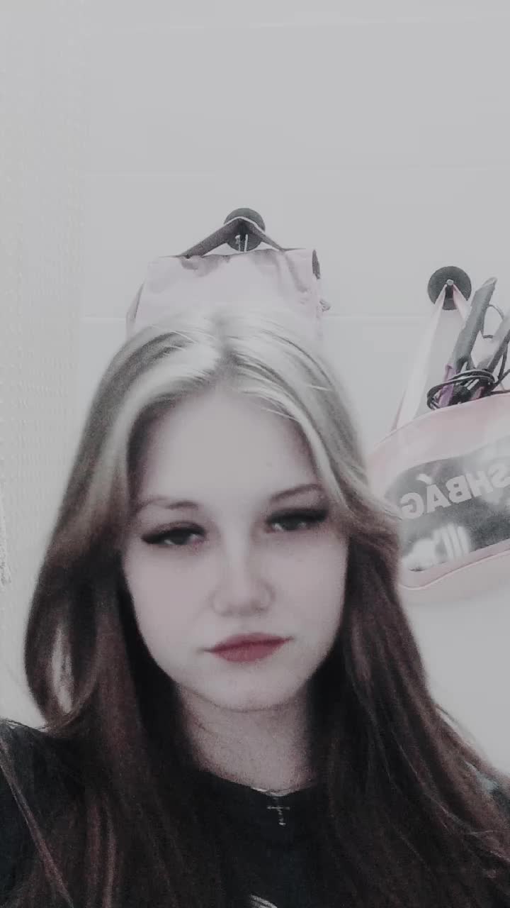 @__anuta1