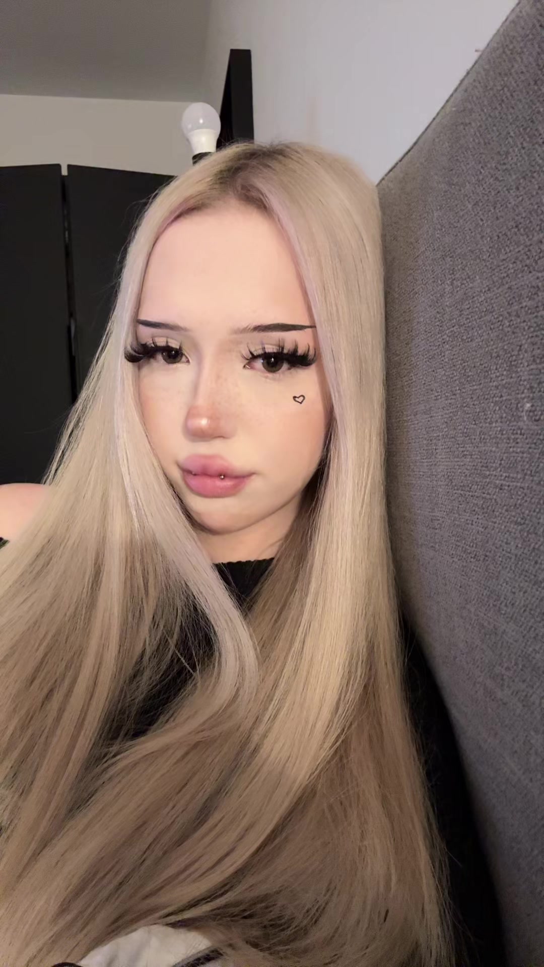 @miss3evux