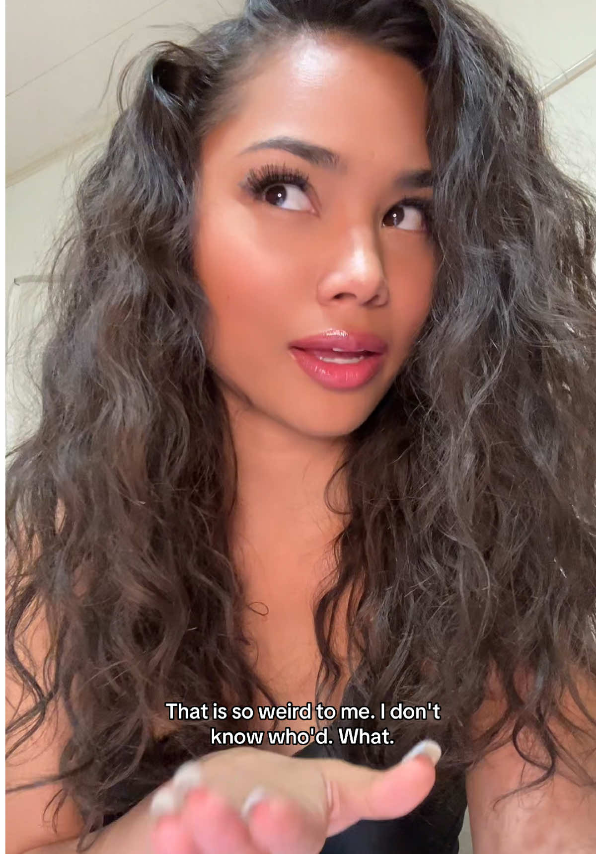 @Naomi🤍