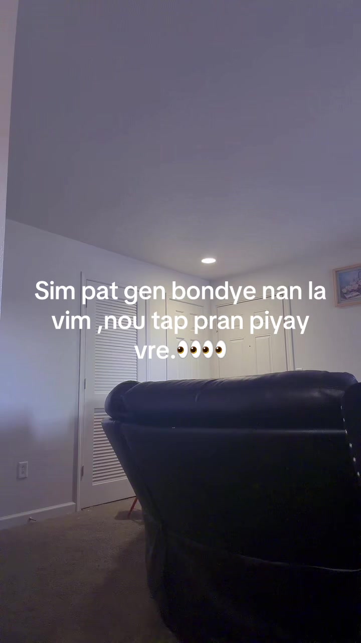 @yvelene