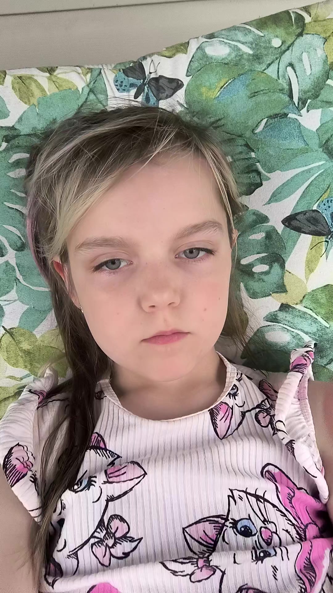 @Ілонеса