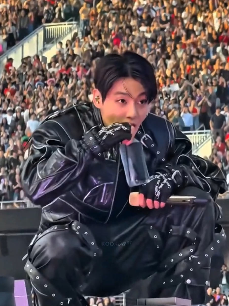 @KOOKί&alpha;
