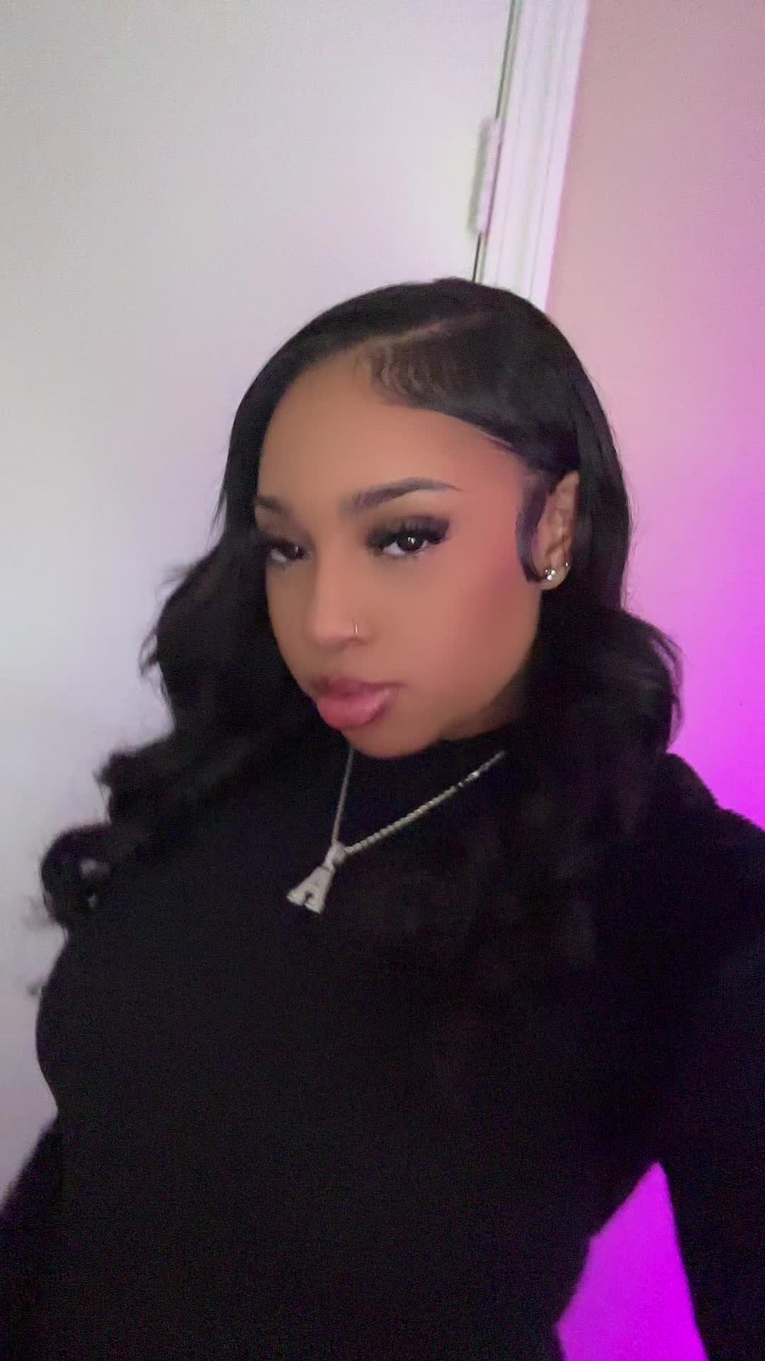 @layni💋.