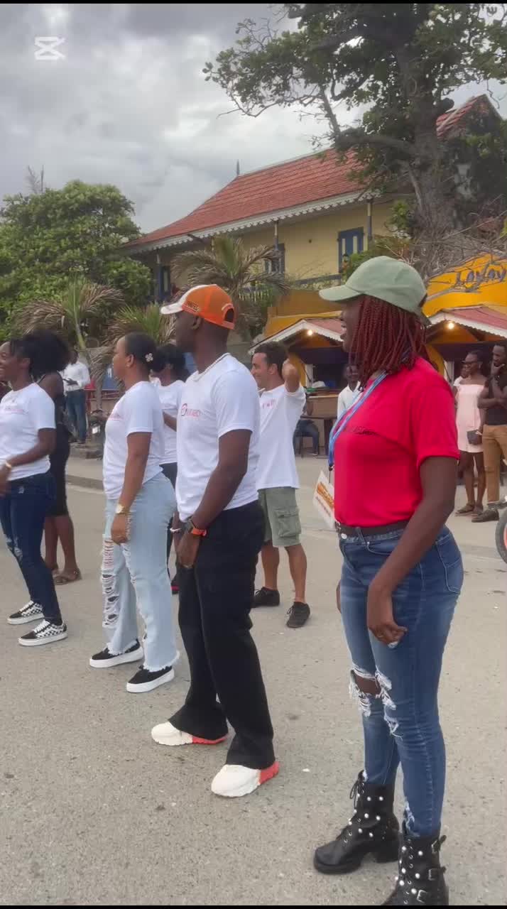 @FAMILY ART AGENCY 🇭🇹