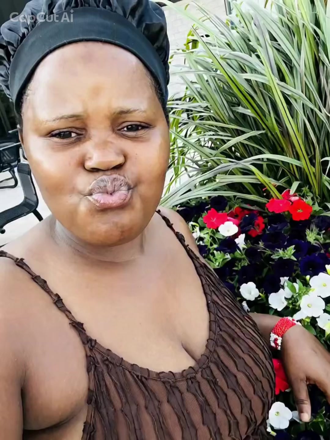 @Zuhura 😘🇧🇮🥰🇹🇿❤️🇨🇦