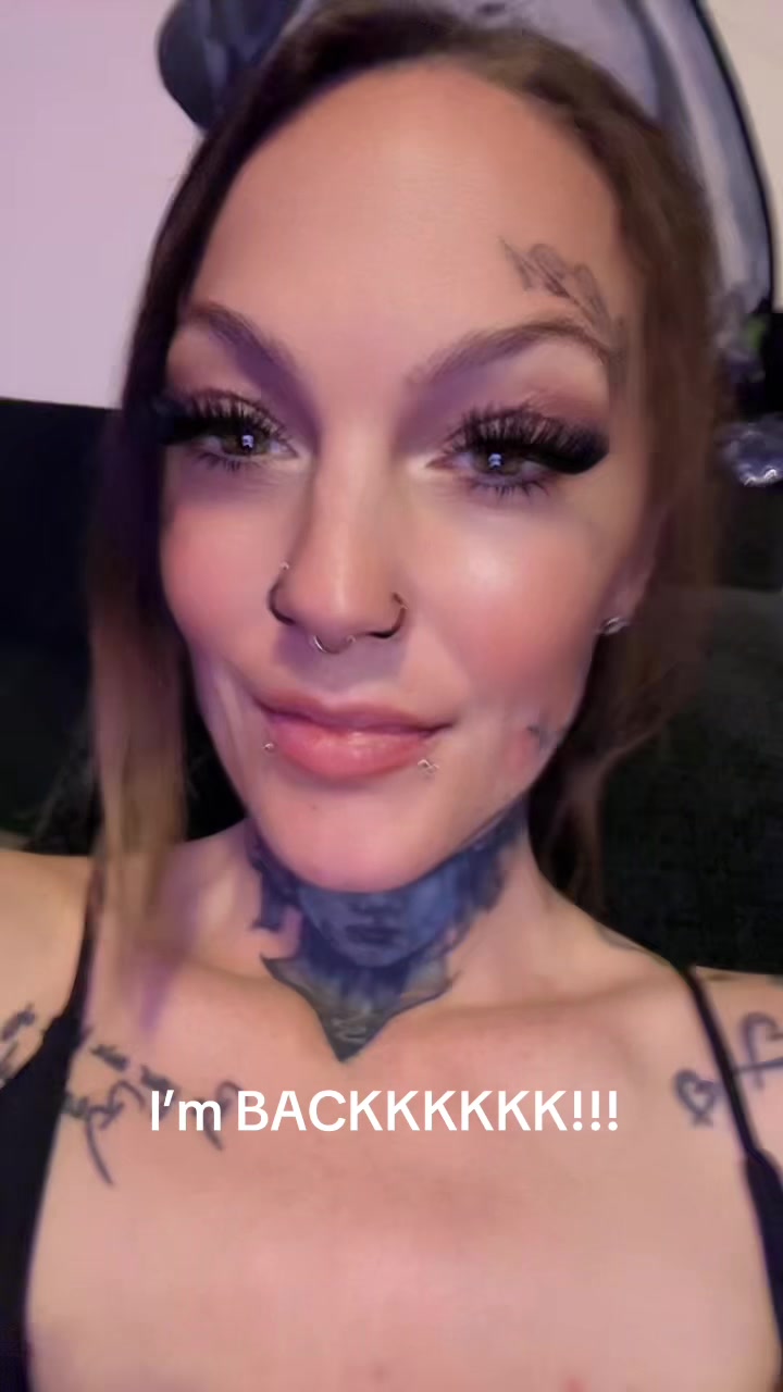 @CupcakeZ🧁