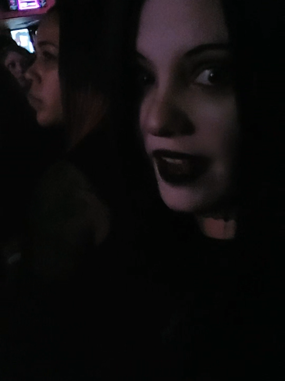 @𝕯𝖔𝖛𝖆𝖍🖤