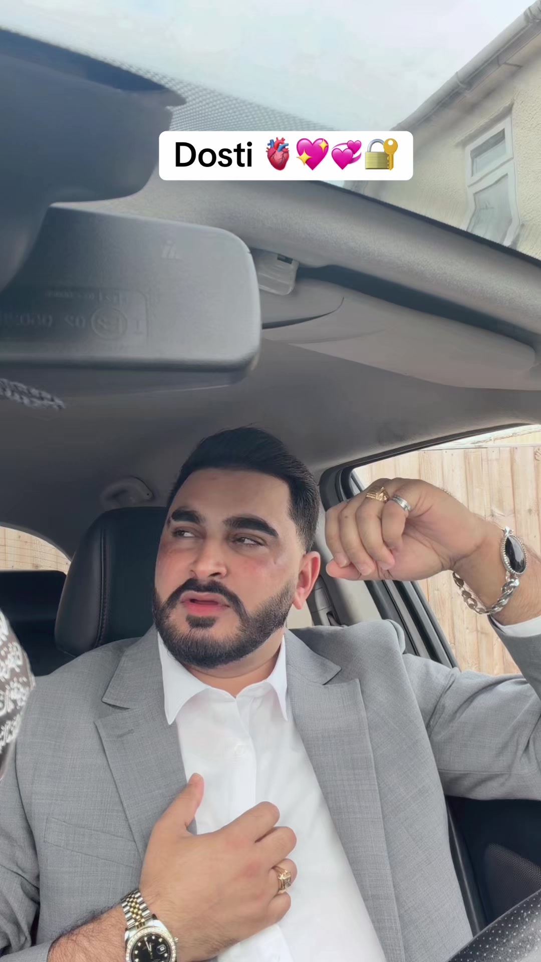 @Mu DA saR KasHm!Ri✅🇬🇧🇵🇰