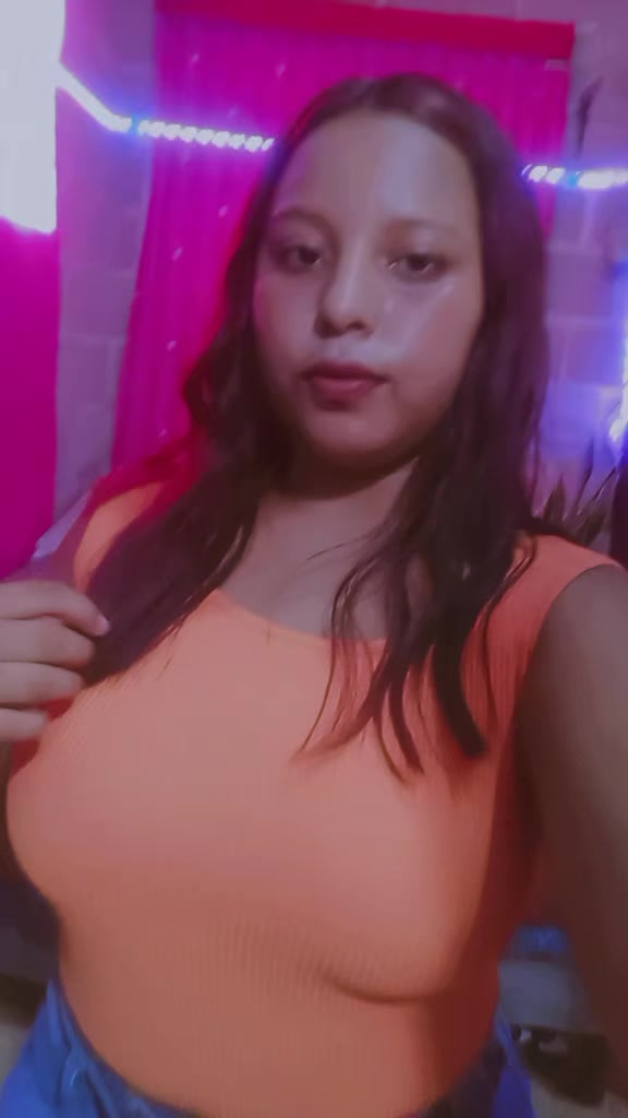 @🍒Daniela Herrera🍒