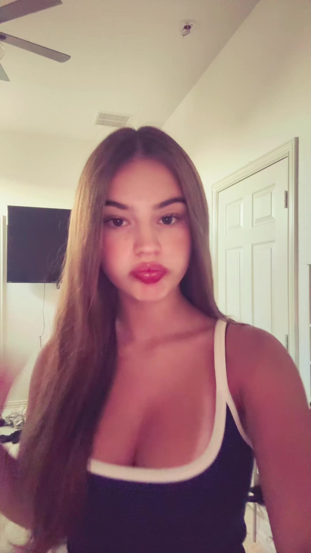 @imeasyforlightskins