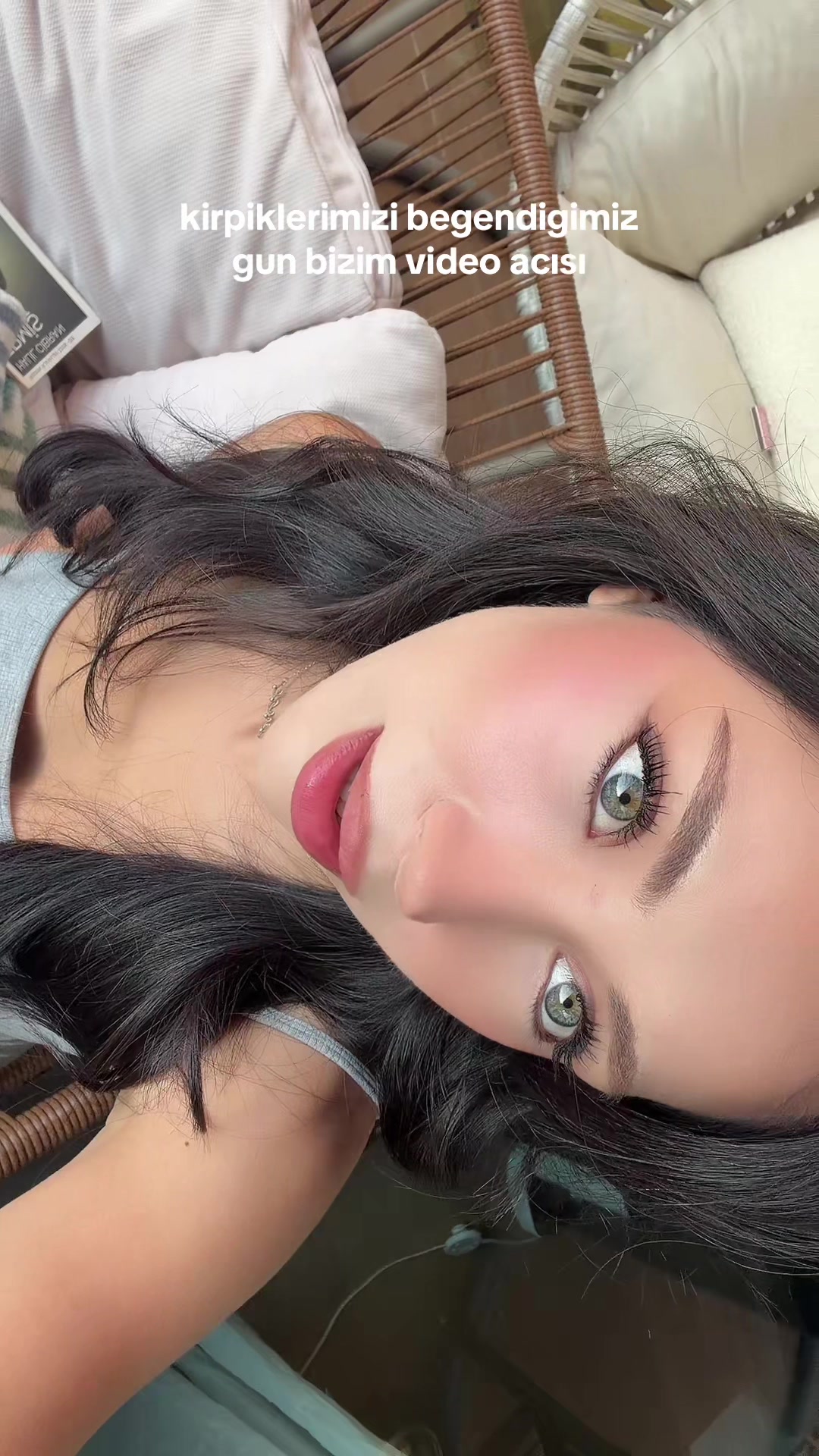 @Buketsenaa
