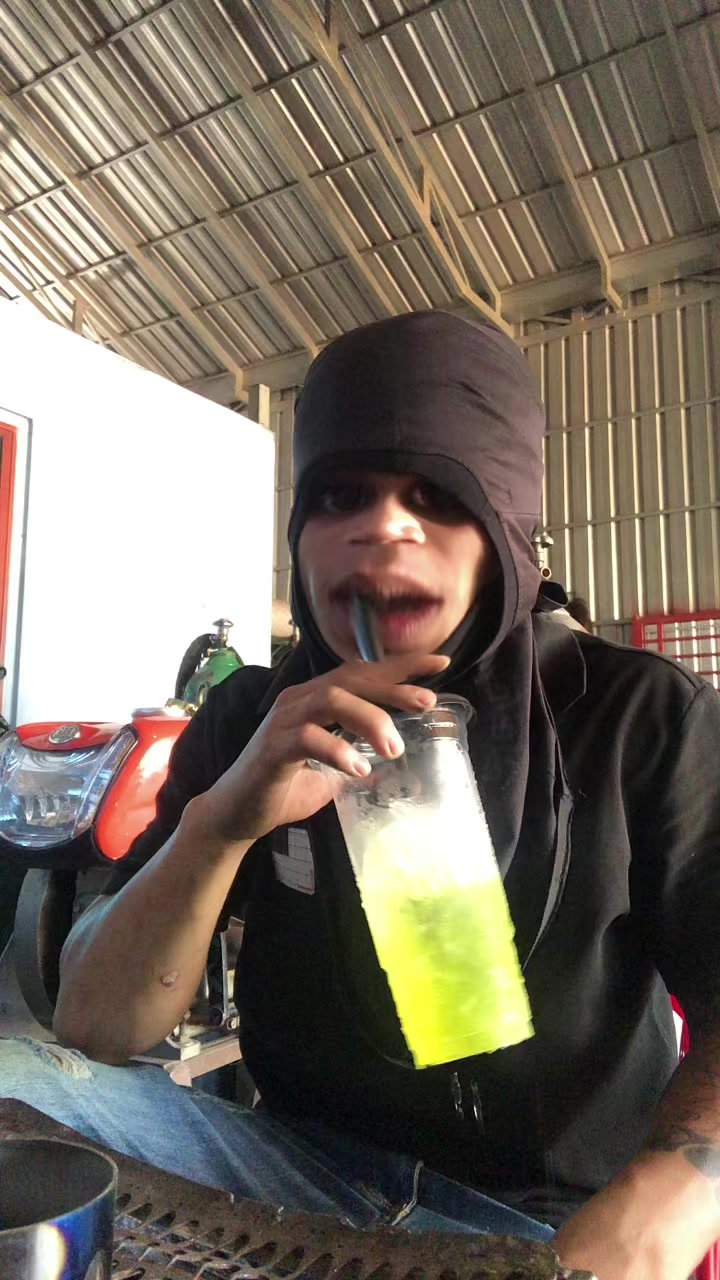 @WÖW