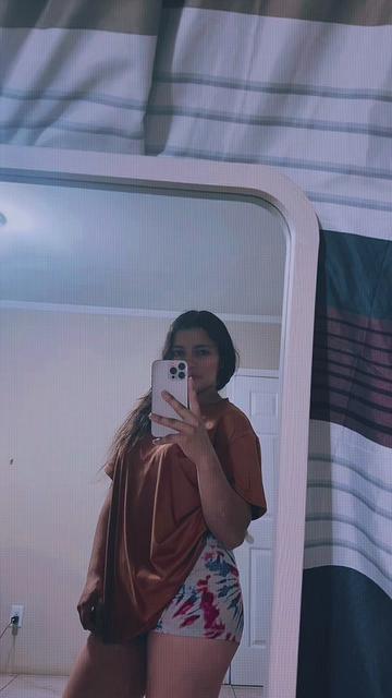 @Nayeli