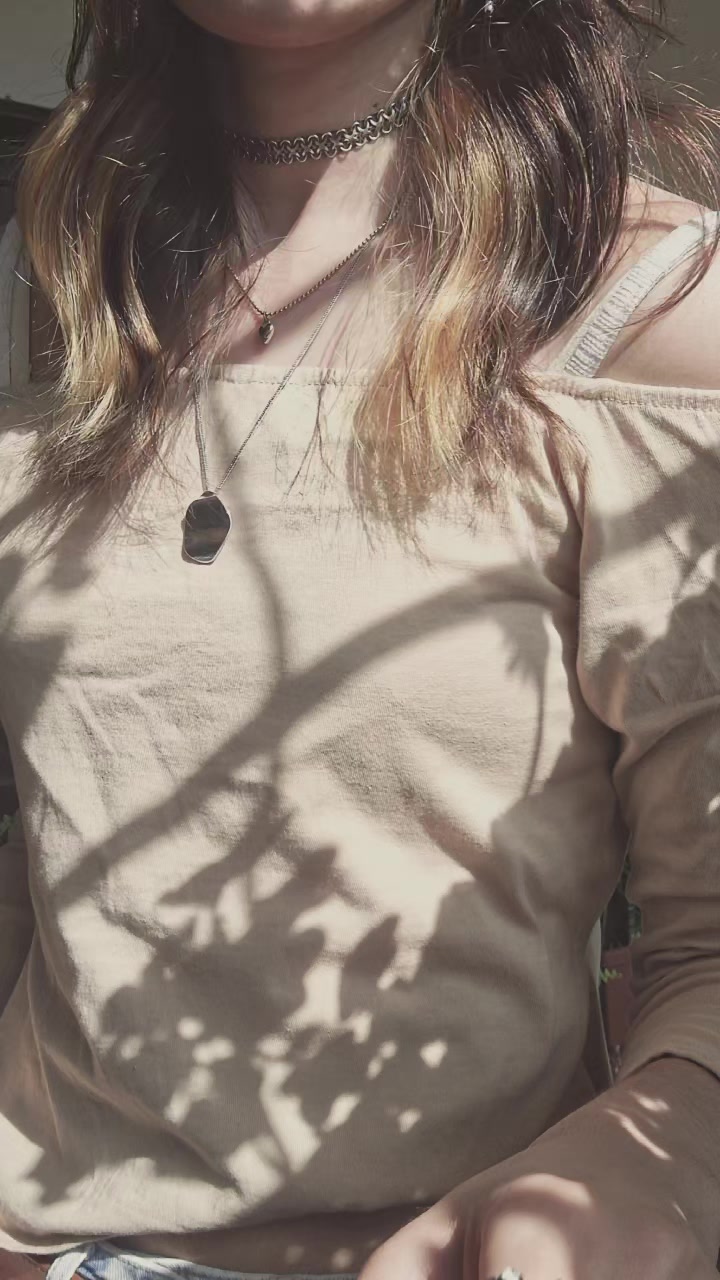 @Naara