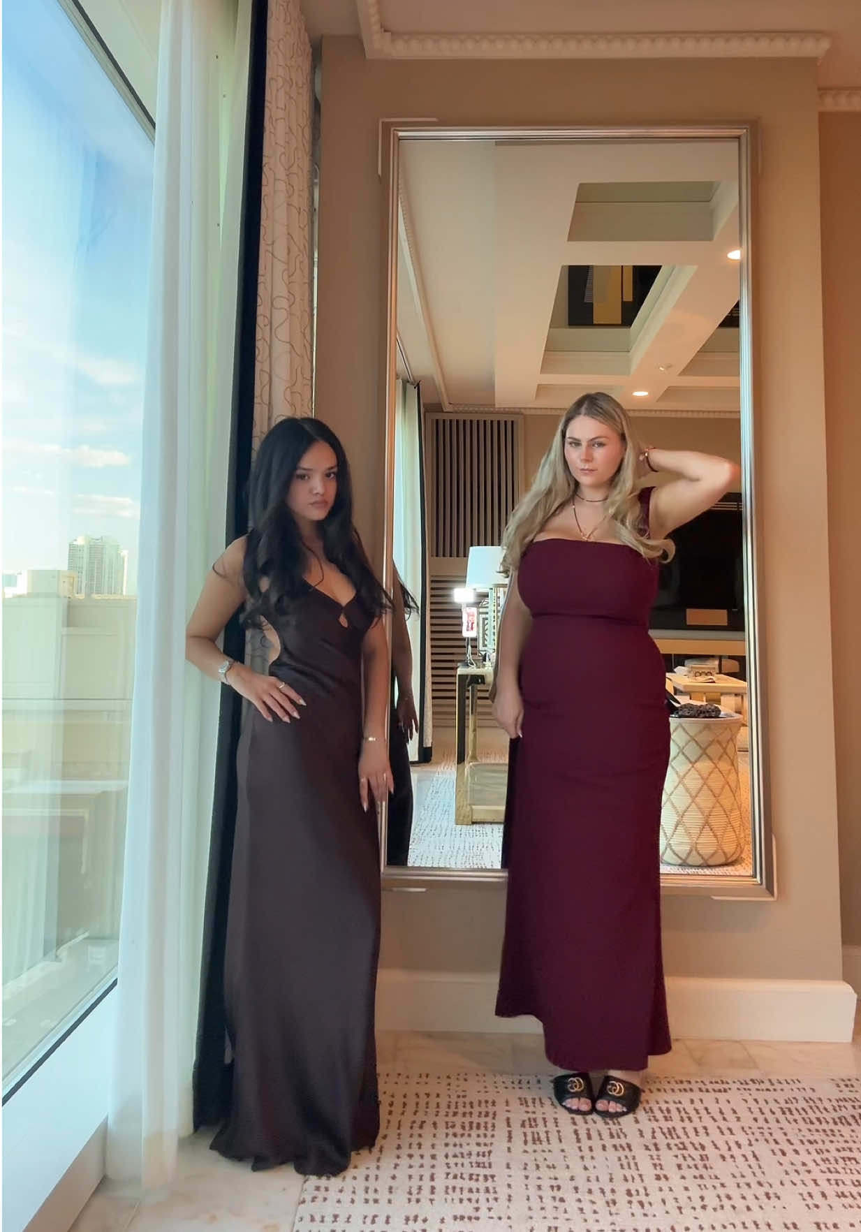 @EmspensiveEmily