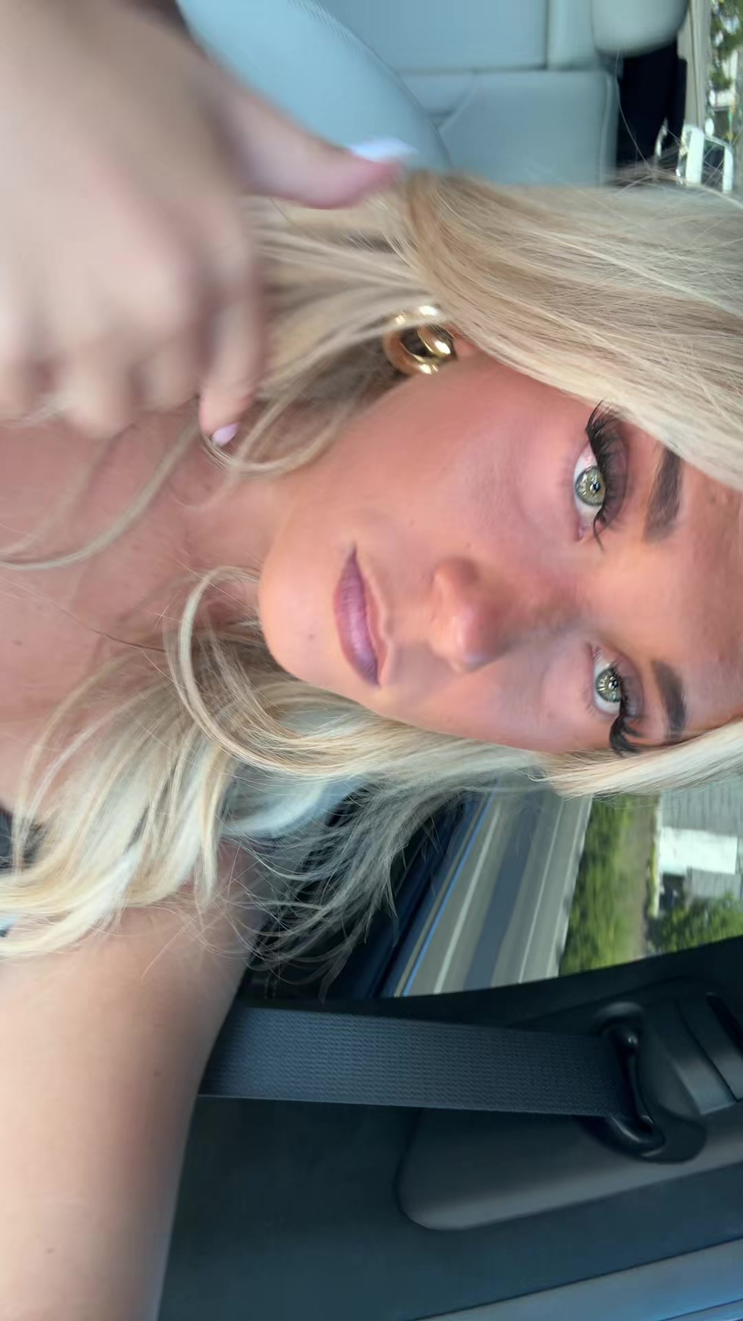 @zoeyfloyddd
