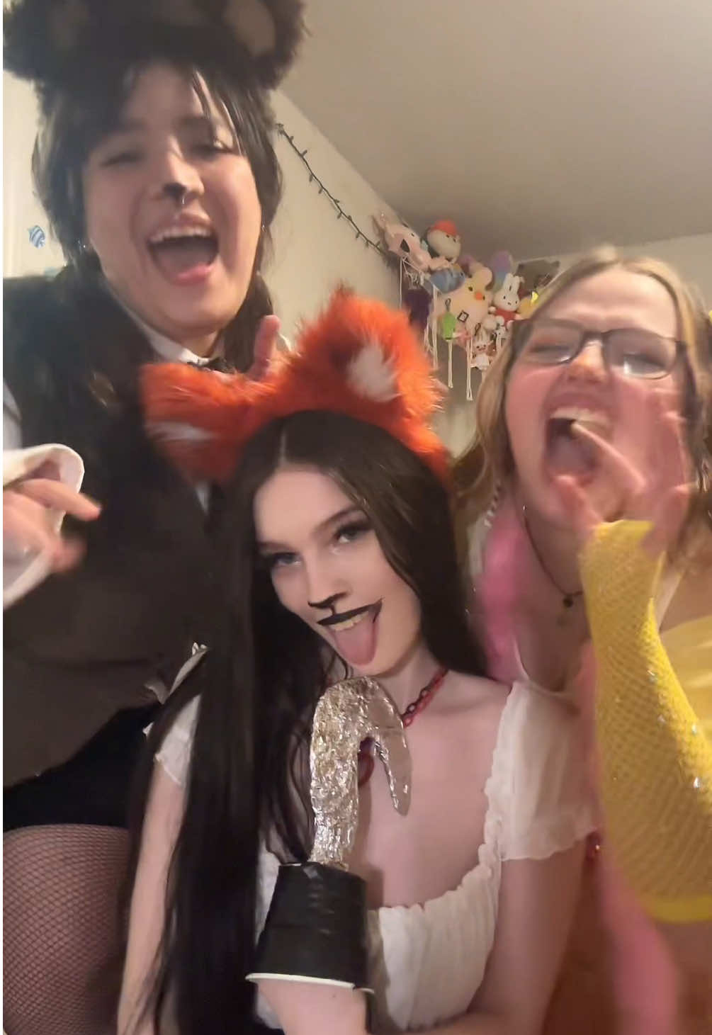@🕷️