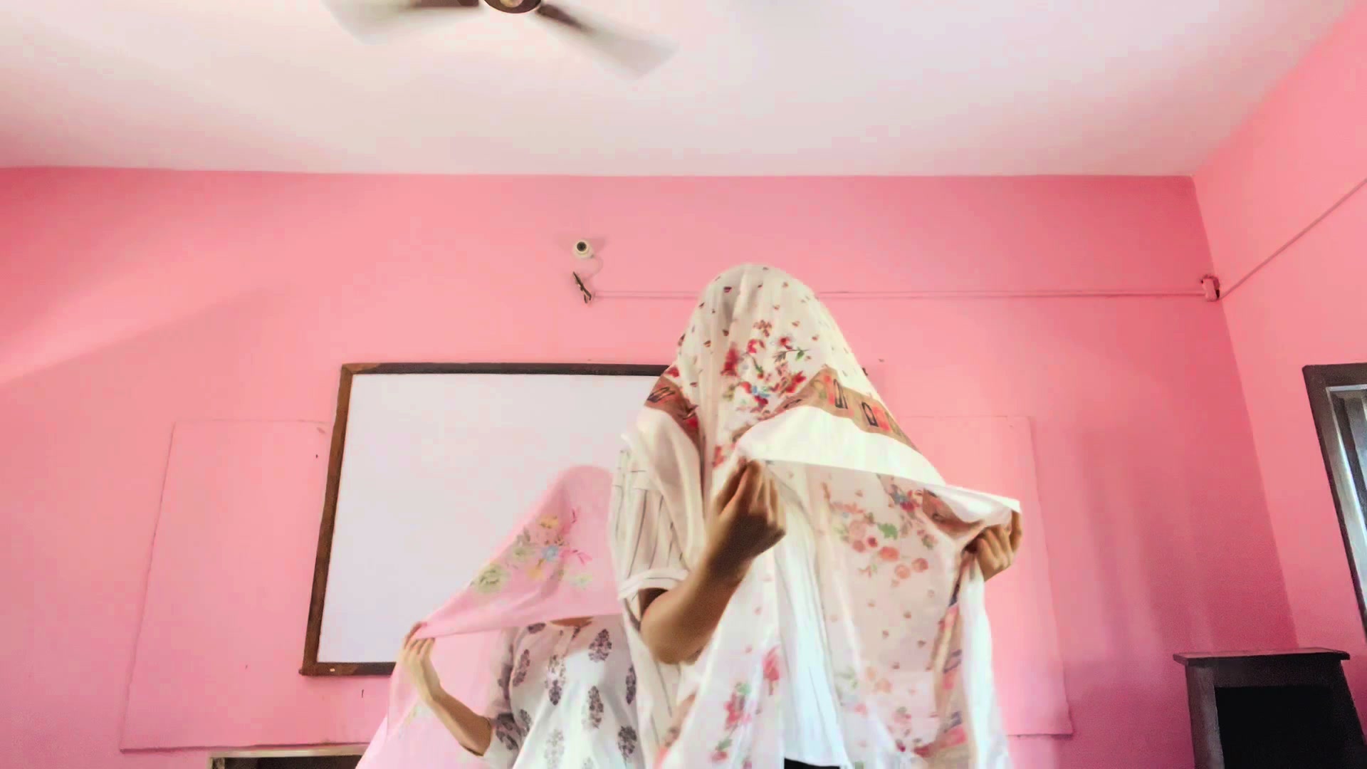 @एलिना