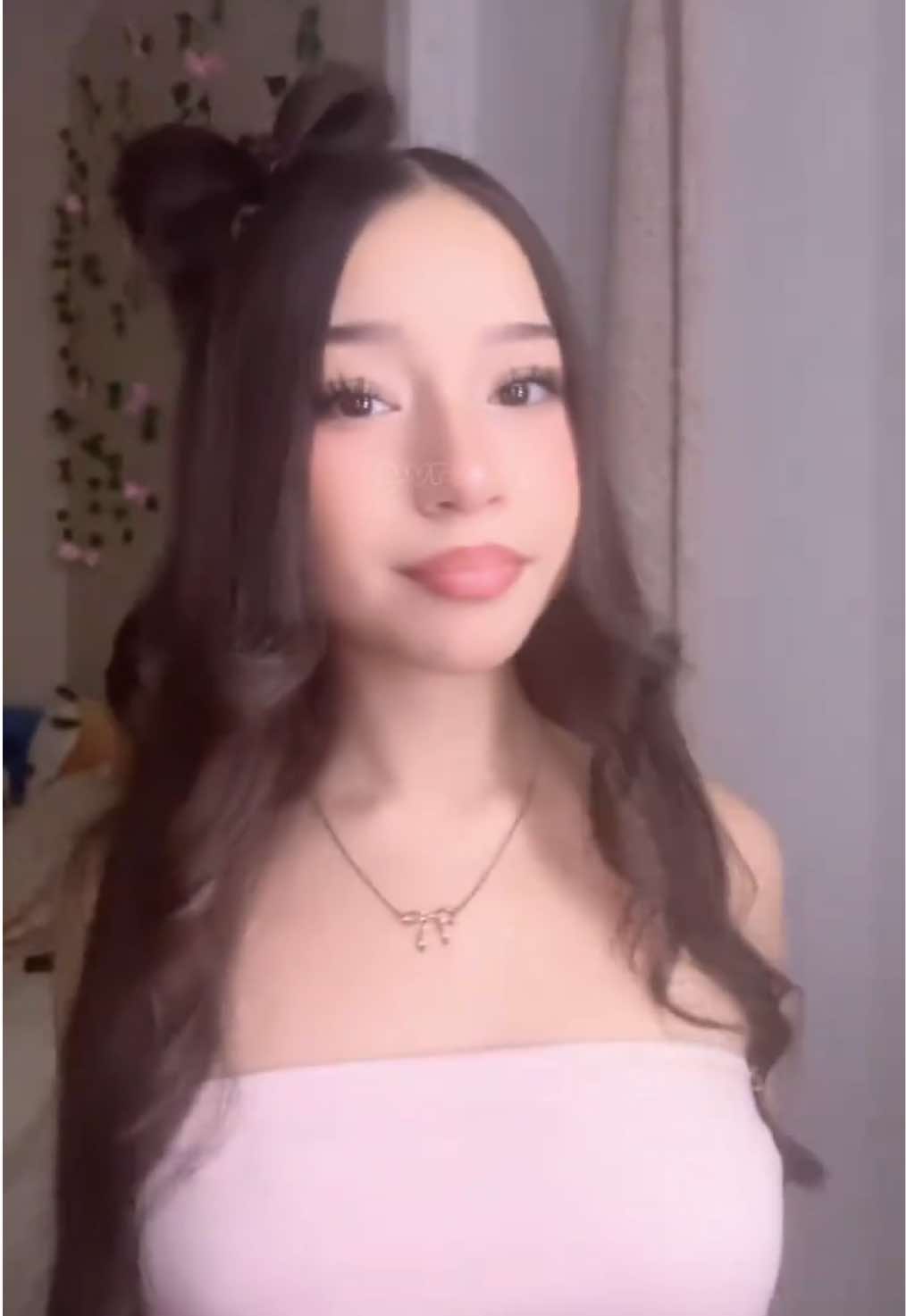 @thegirlnextdoor