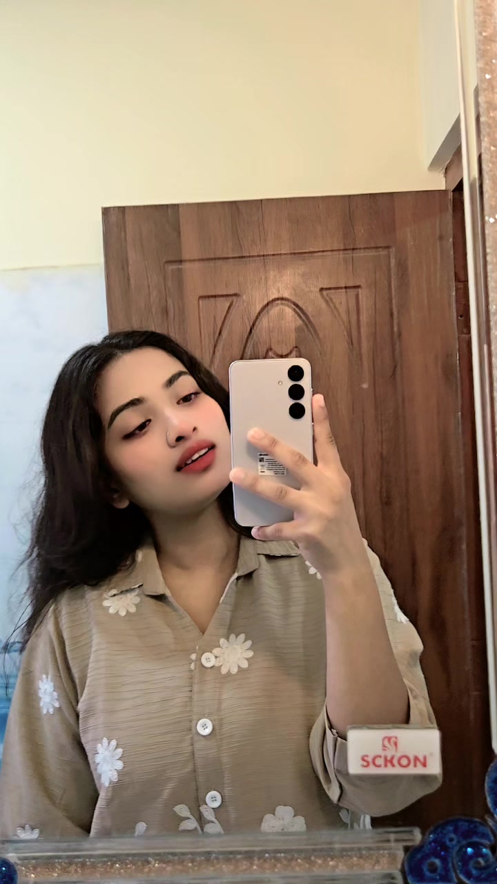 @khushi_gupta_89