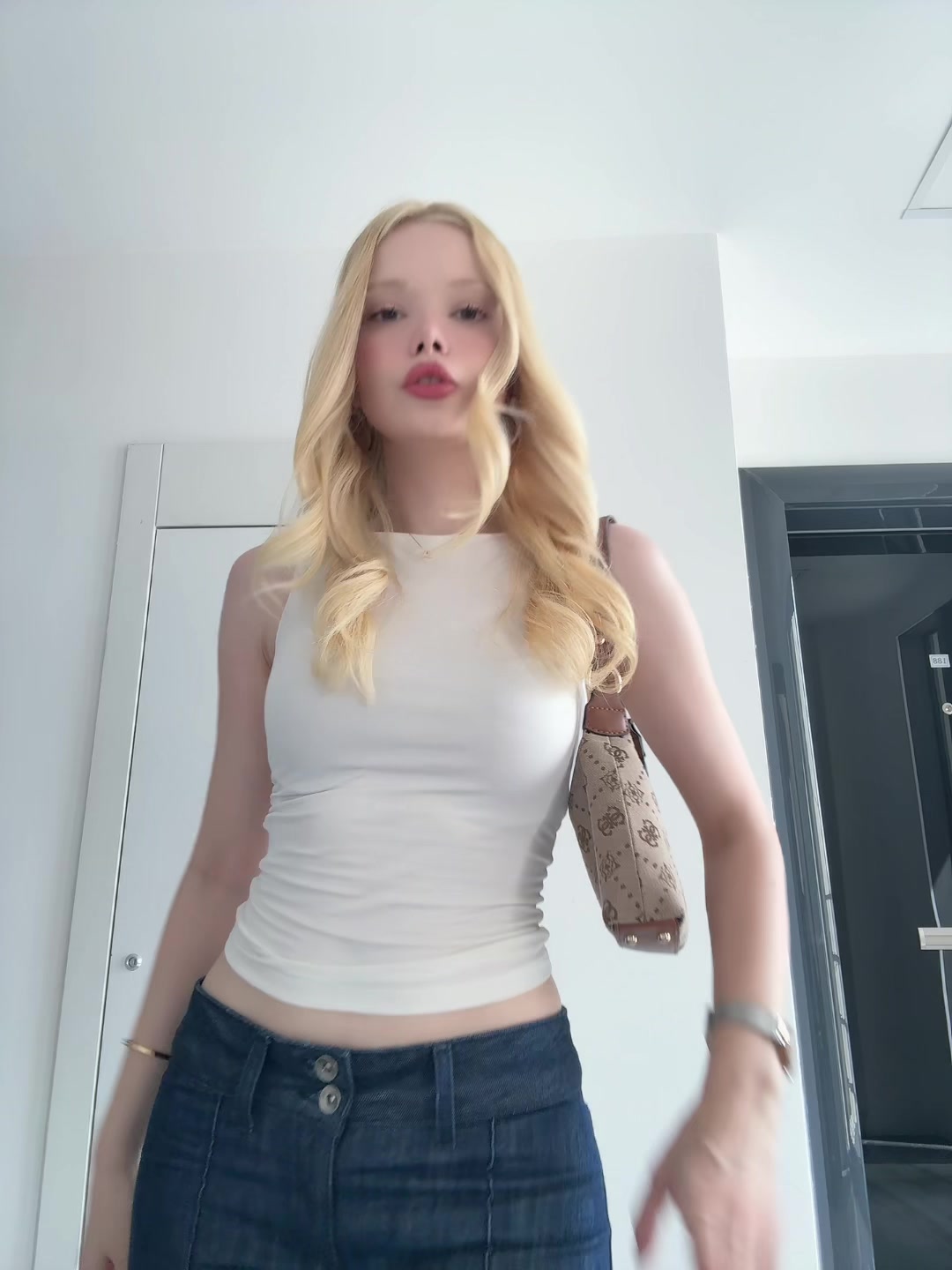 @Stella 👱🏻♀️