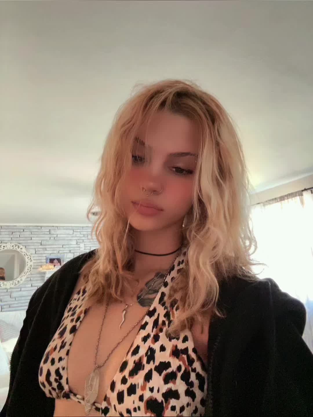 @nevaeh⦻