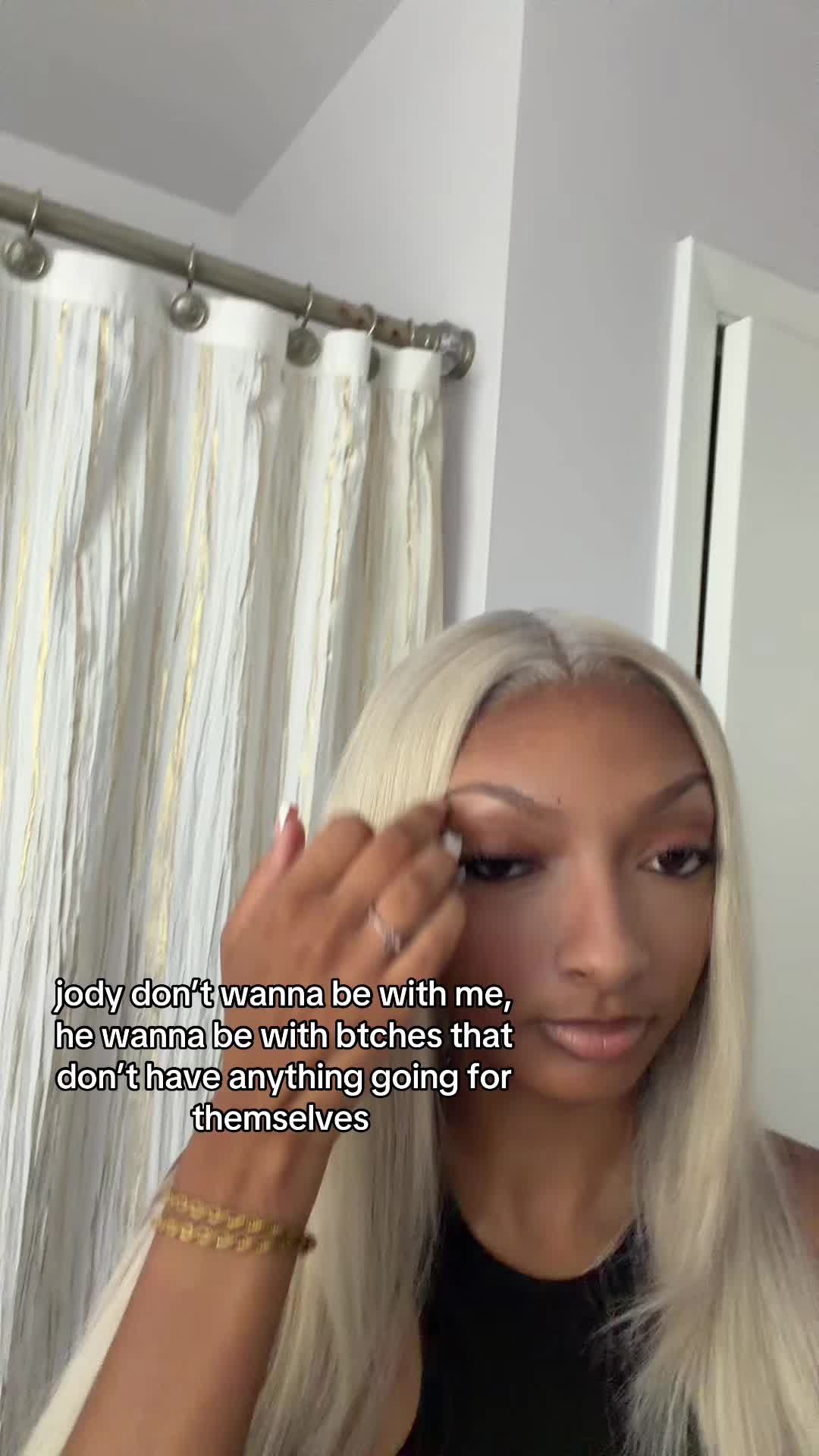 @️