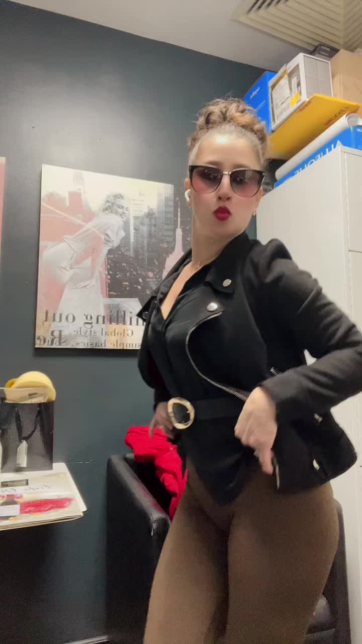 @Isabelita
