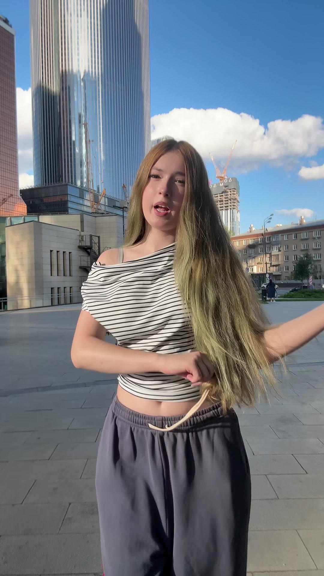 @тгк:тисака спит