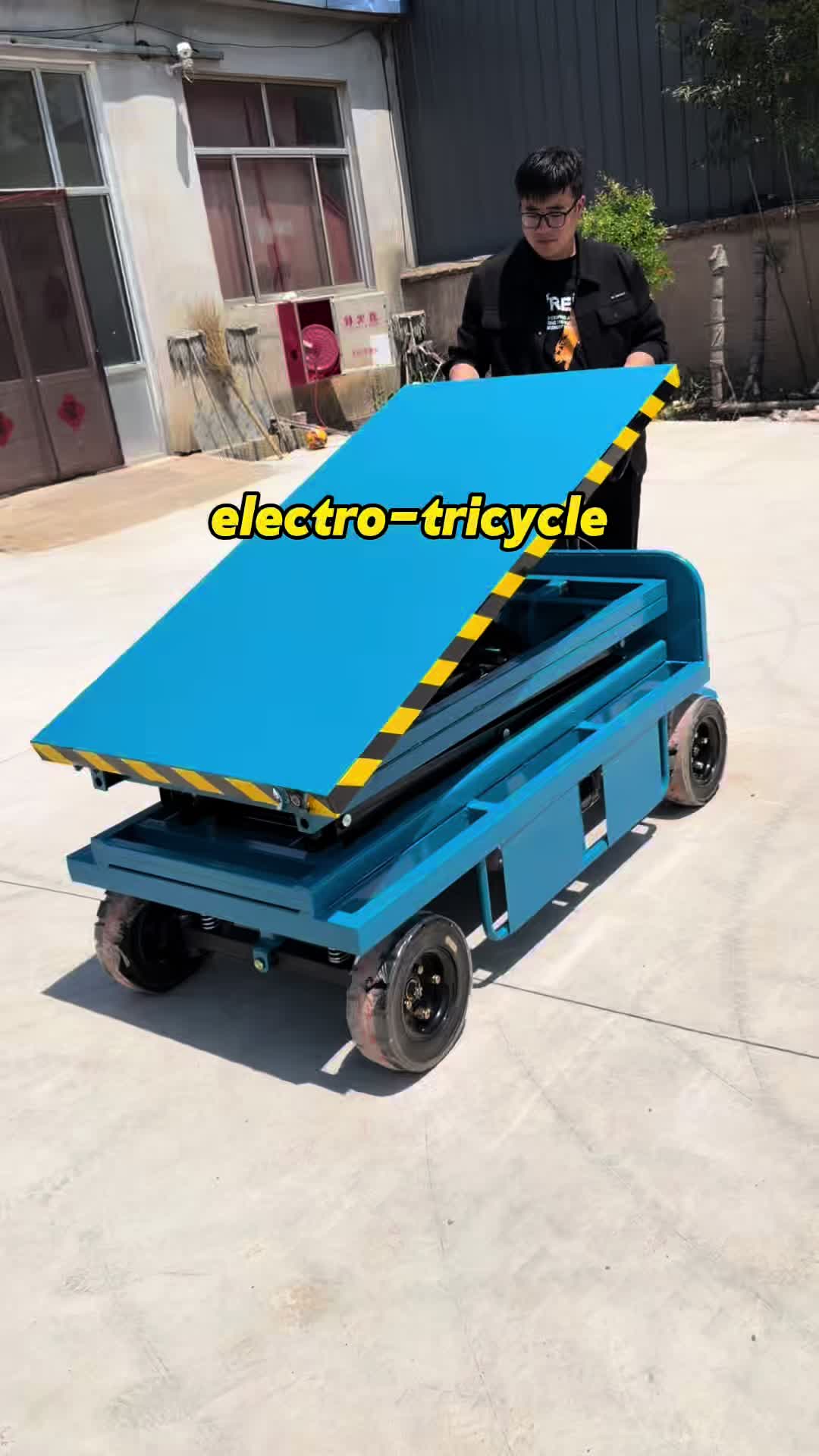 @Handling and lifting tools