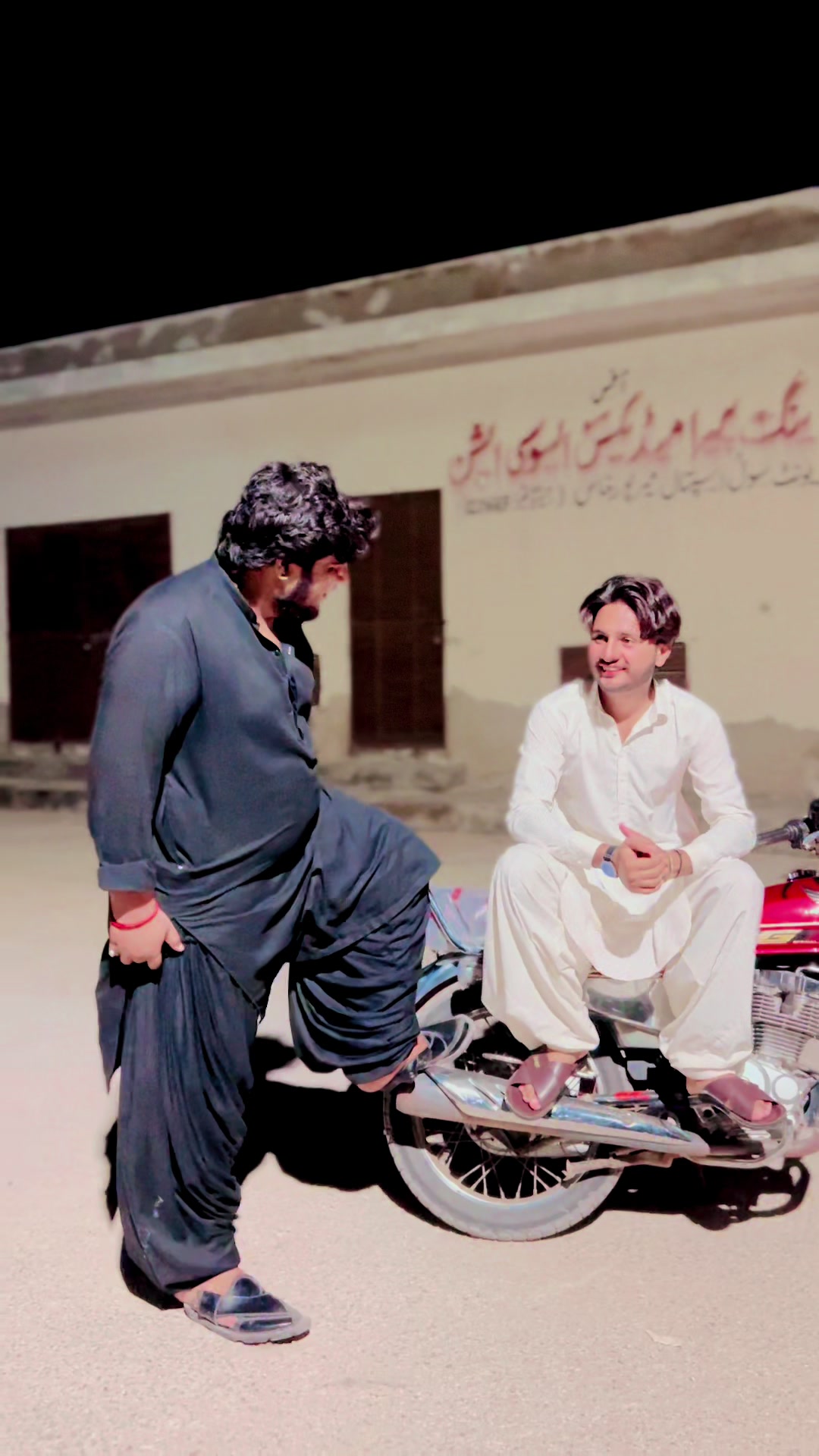 @حنان مری بروچ