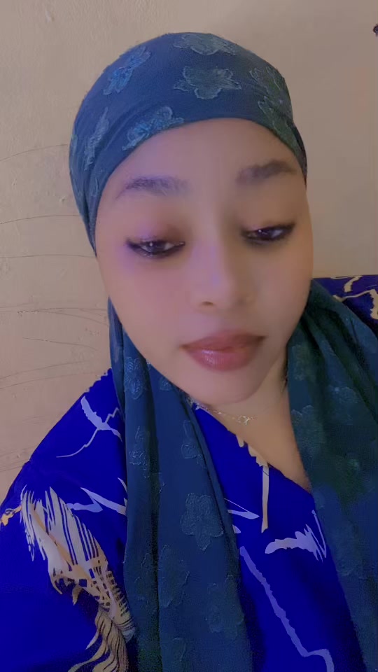 @cutenai06
