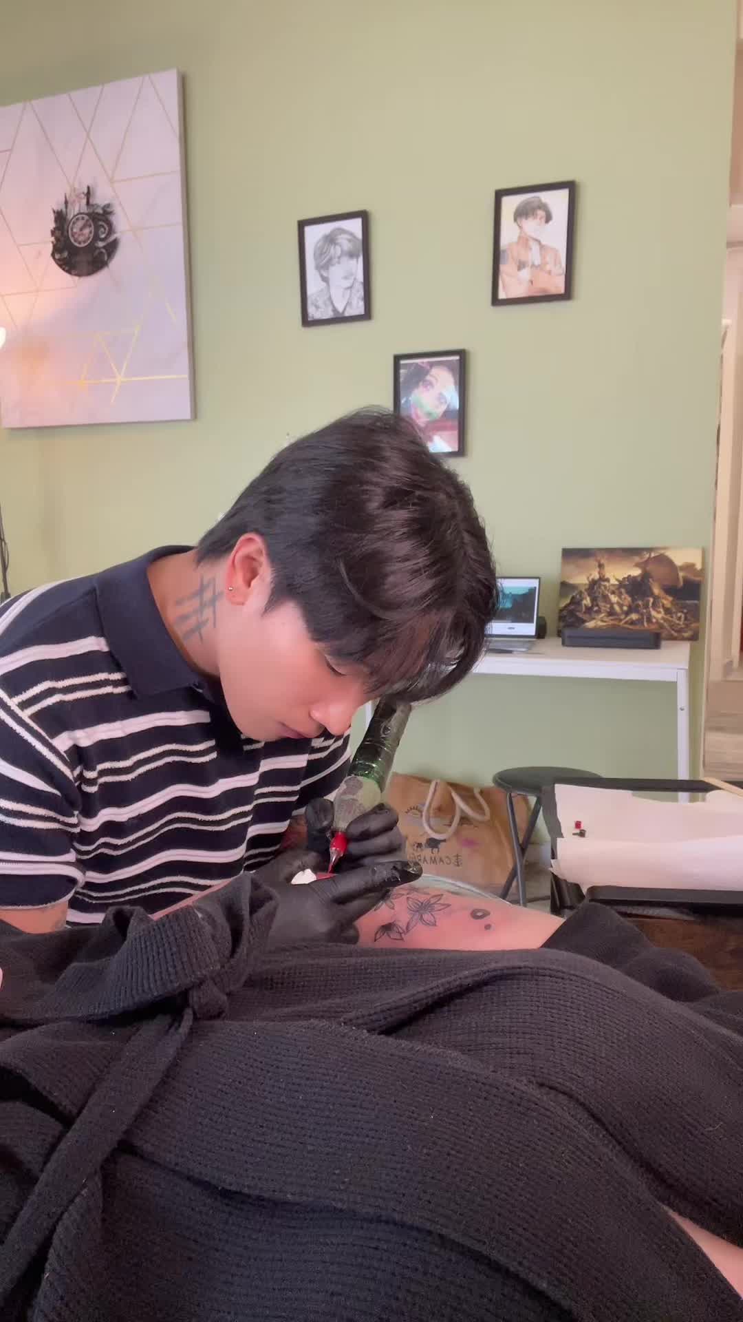 @Rozeahn_official