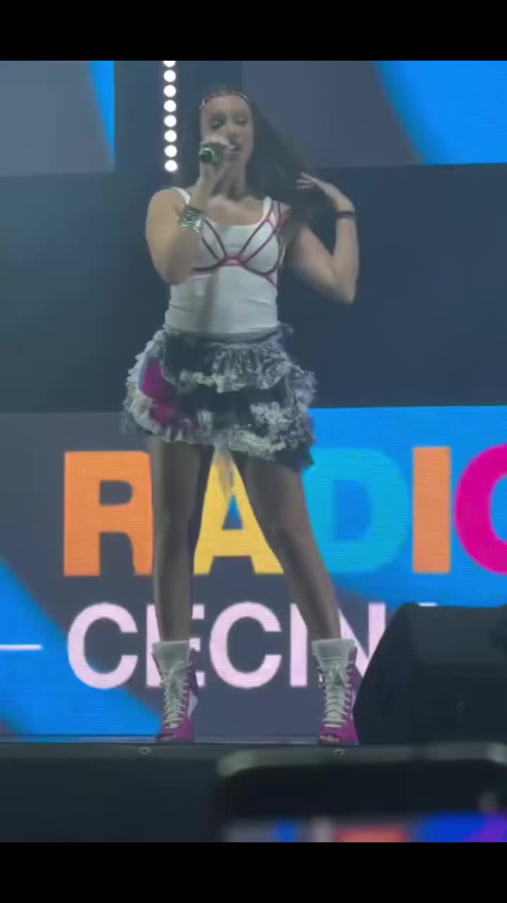 @ST ☆