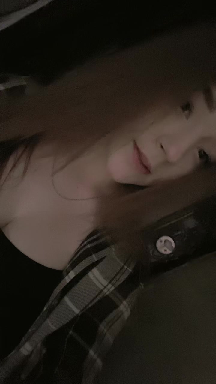 @𝒮𝑜𝒻𝒾