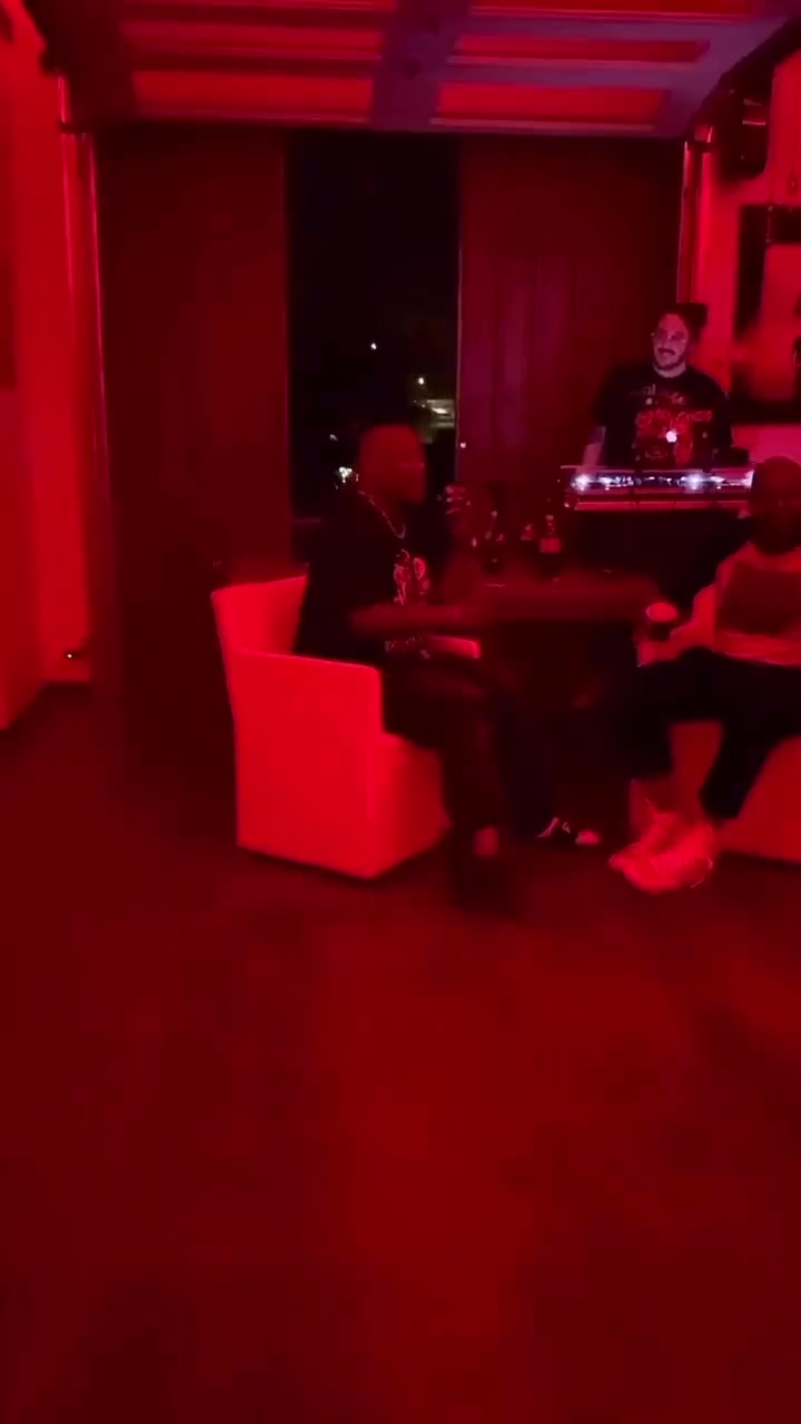@DMX