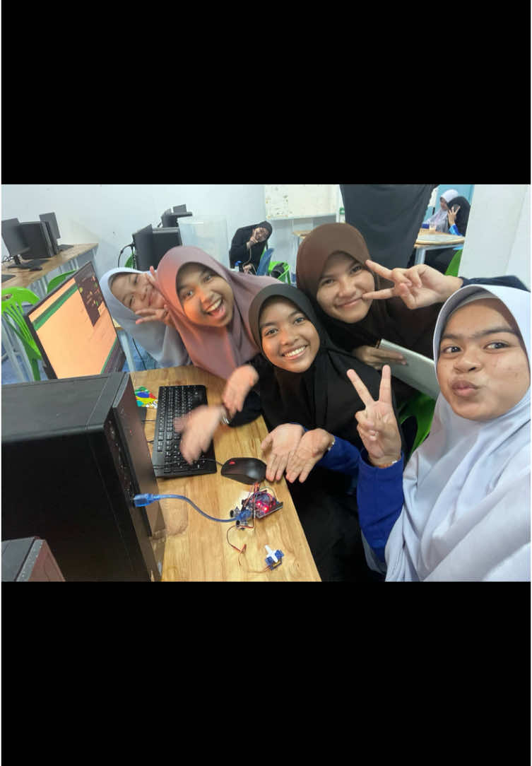 @Nipat Academy
