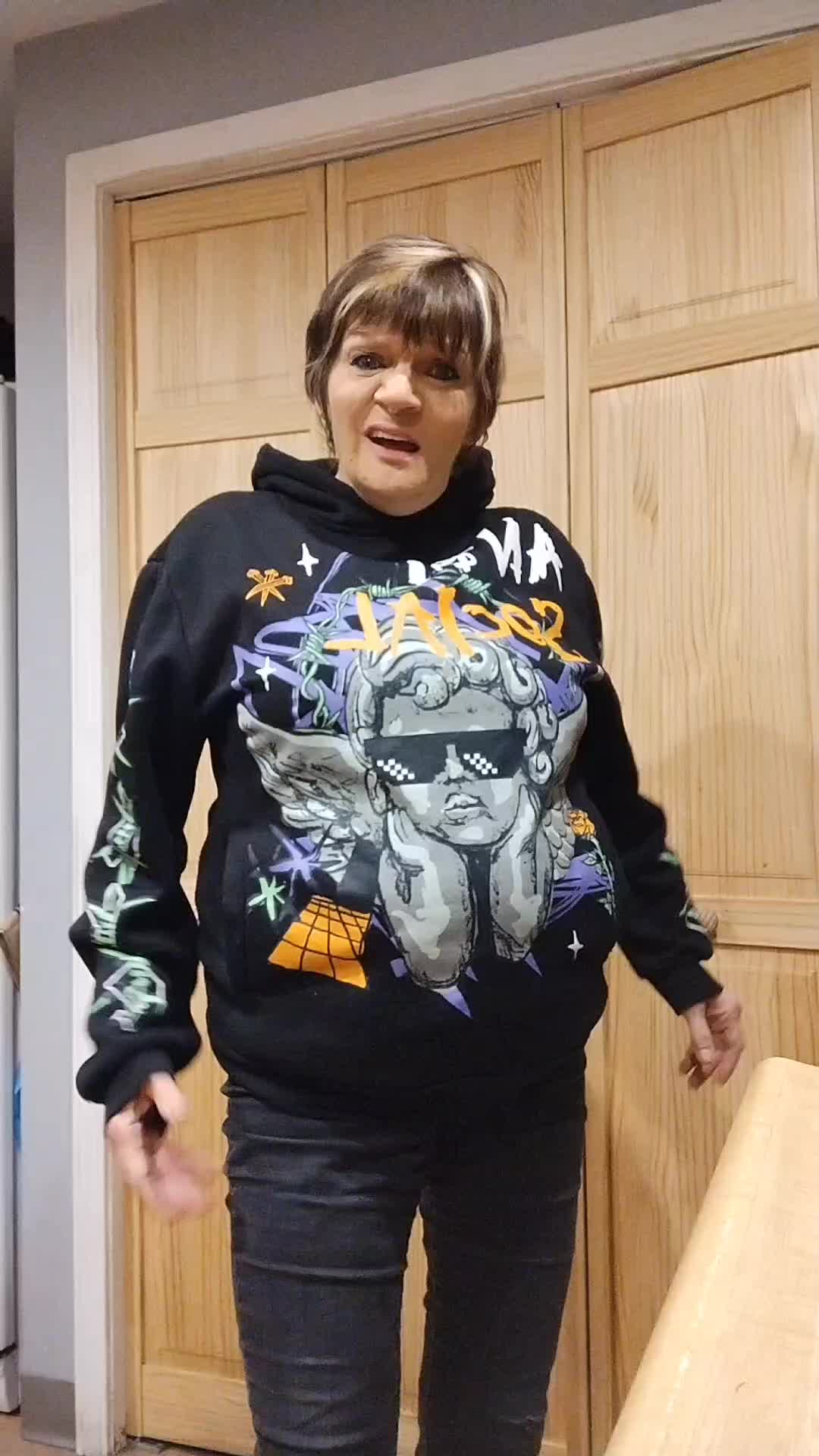@Angela H