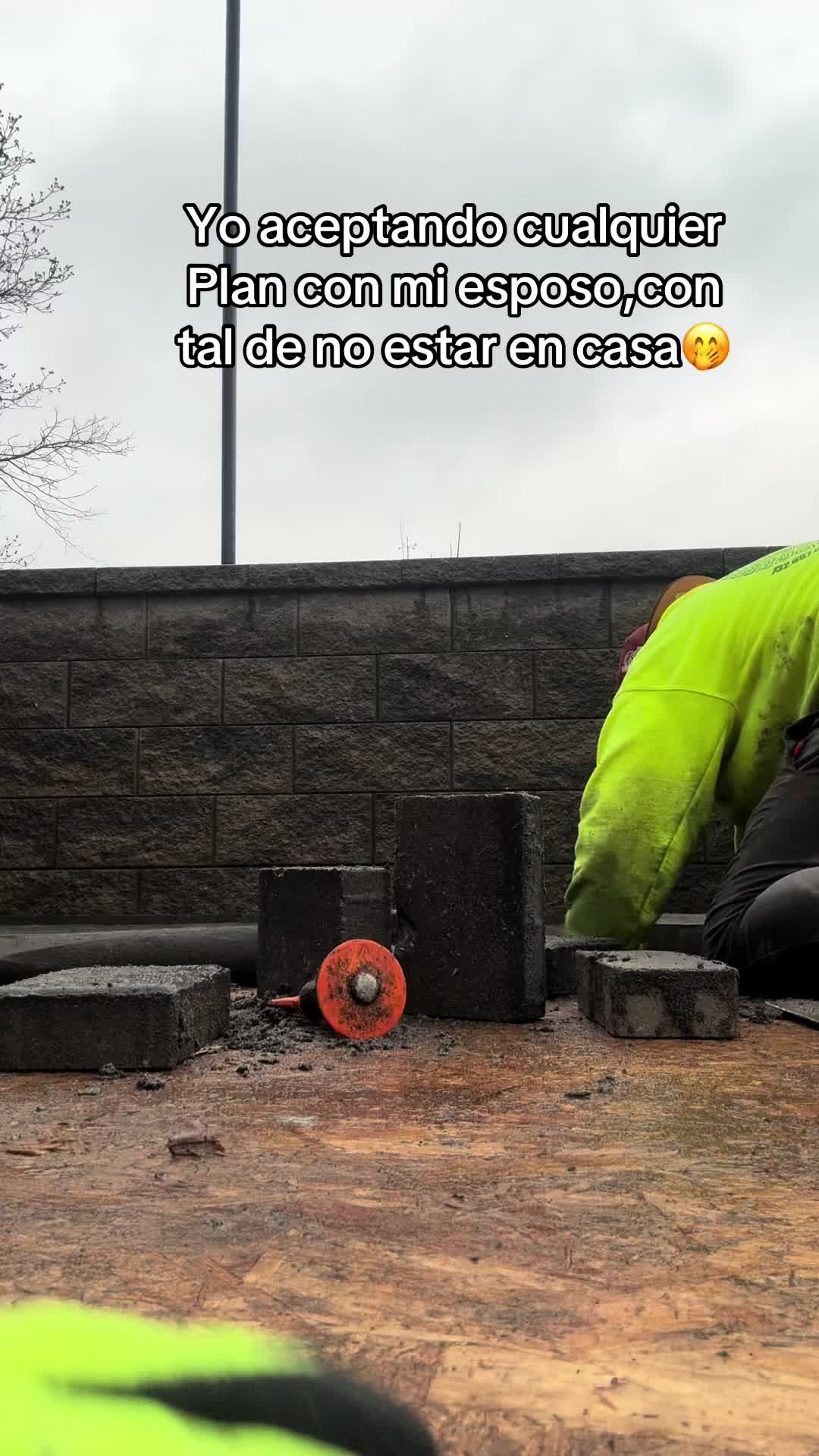 @𝐄𝐒𝐌𝐄𝐑𝐀𝐋𝐃𝐀