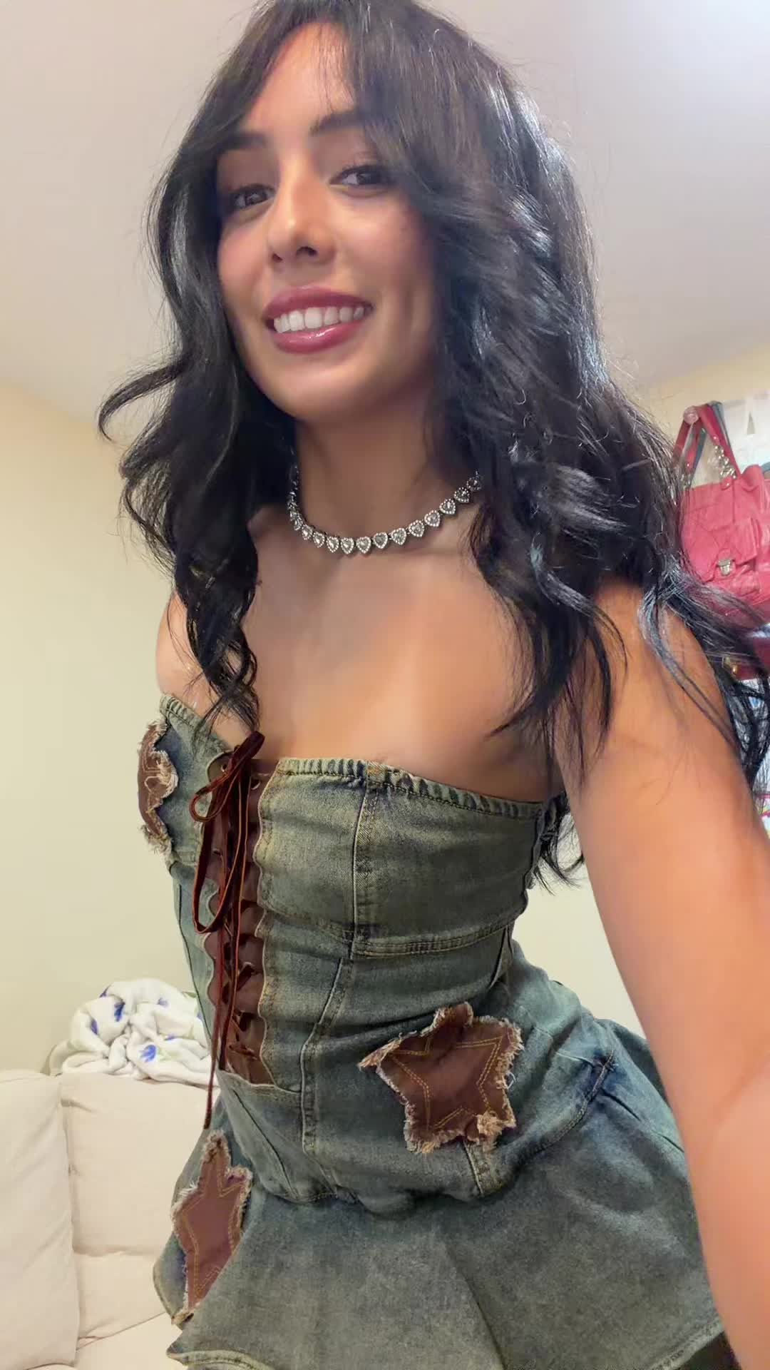 @alondra_sandovall