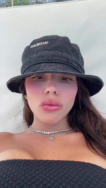 @Mari