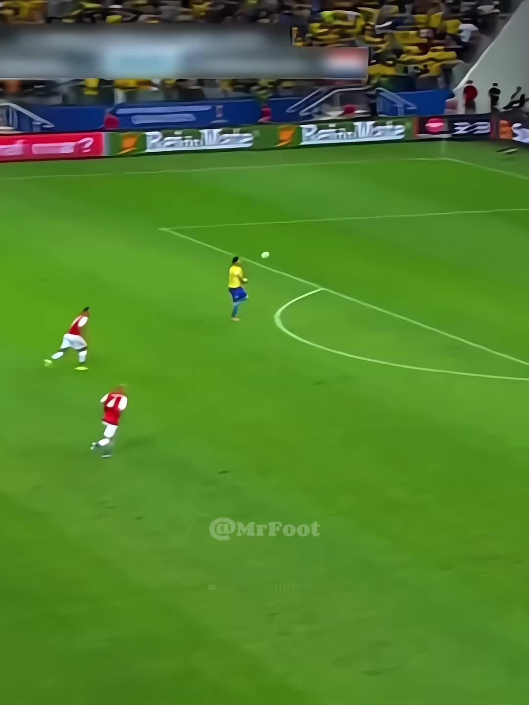 @Mister Foot