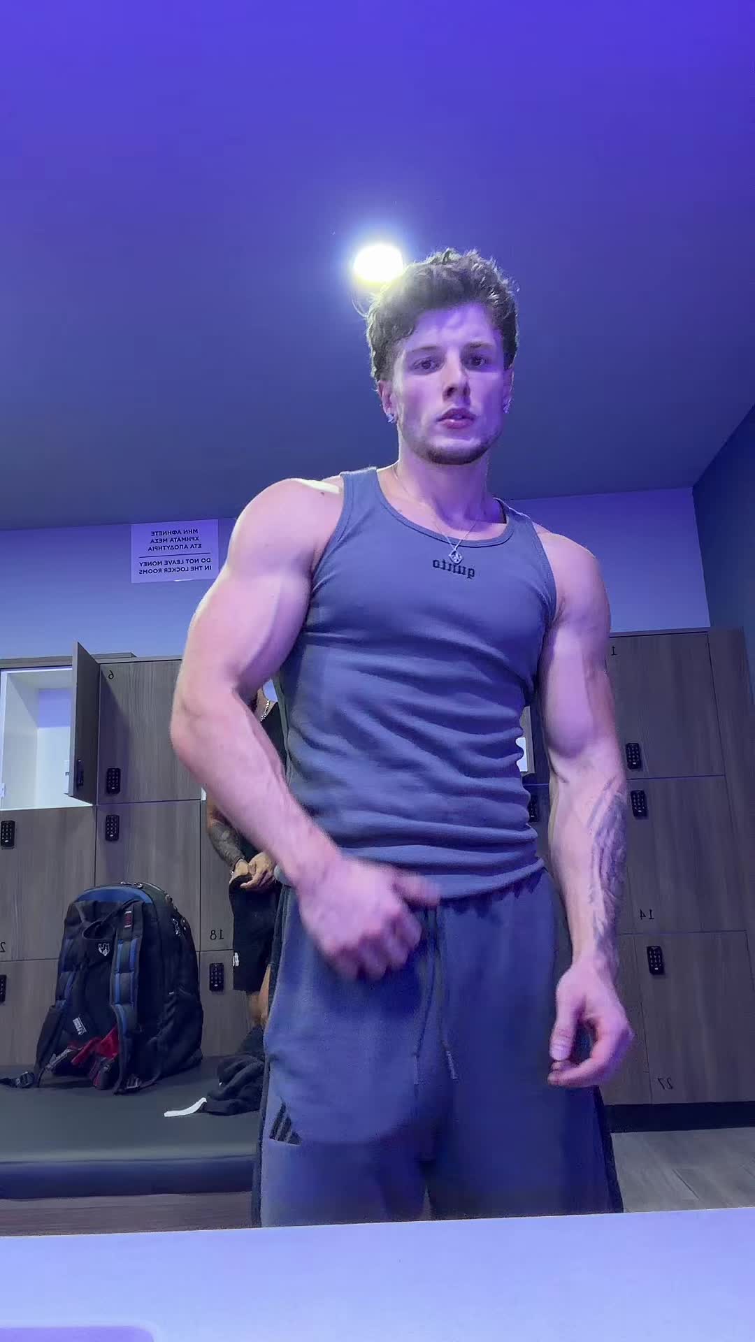 @Benjaminhilton