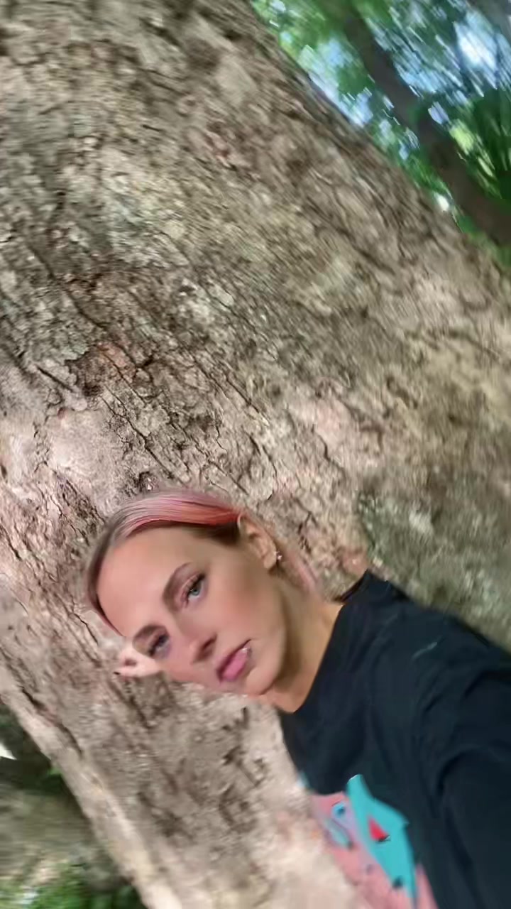 @AshleyRose