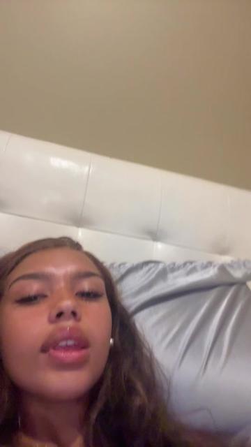 @sophie